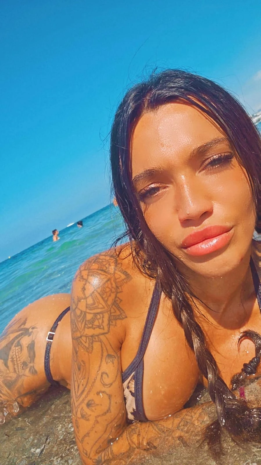 María